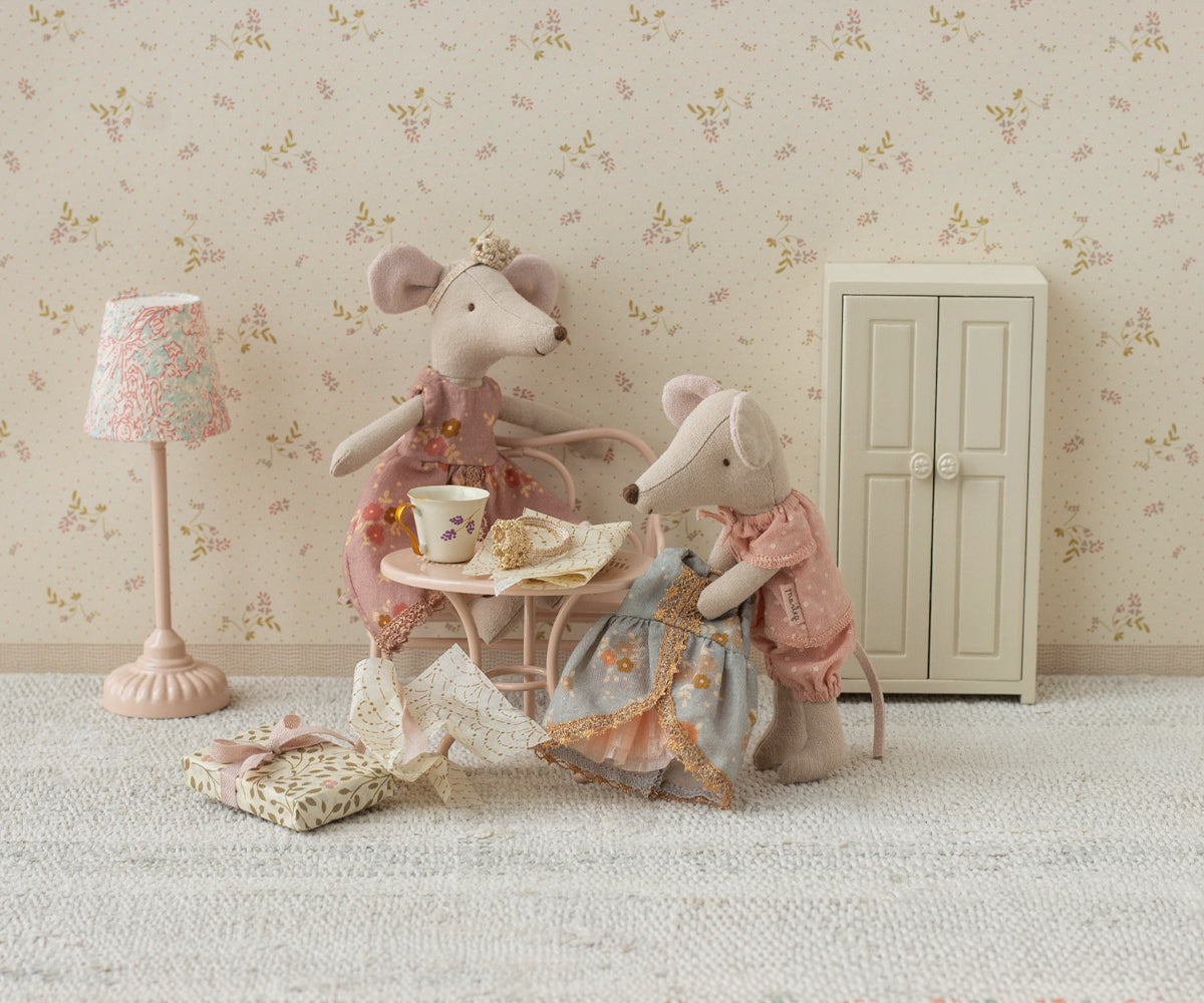 70051709